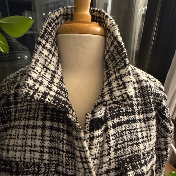 REVOLVE - LBLC The Label - NWT -Monochrome Checkered Trench Coat - Picture 5 of 9